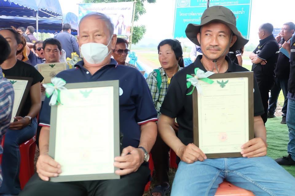 title - รองเลขาธิการ ส.ป.ก. ร่วมติดตามรัฐมนตรีช่วยว่าการกระทรวงเกษตรและสหกรณ์ (นางสาวปิยะรัฐชย์ ติยะไพรัช) ลงพื้นที่ตรวจราชการใน อำเภอเชียงแสน จังหวัดเชียงราย 